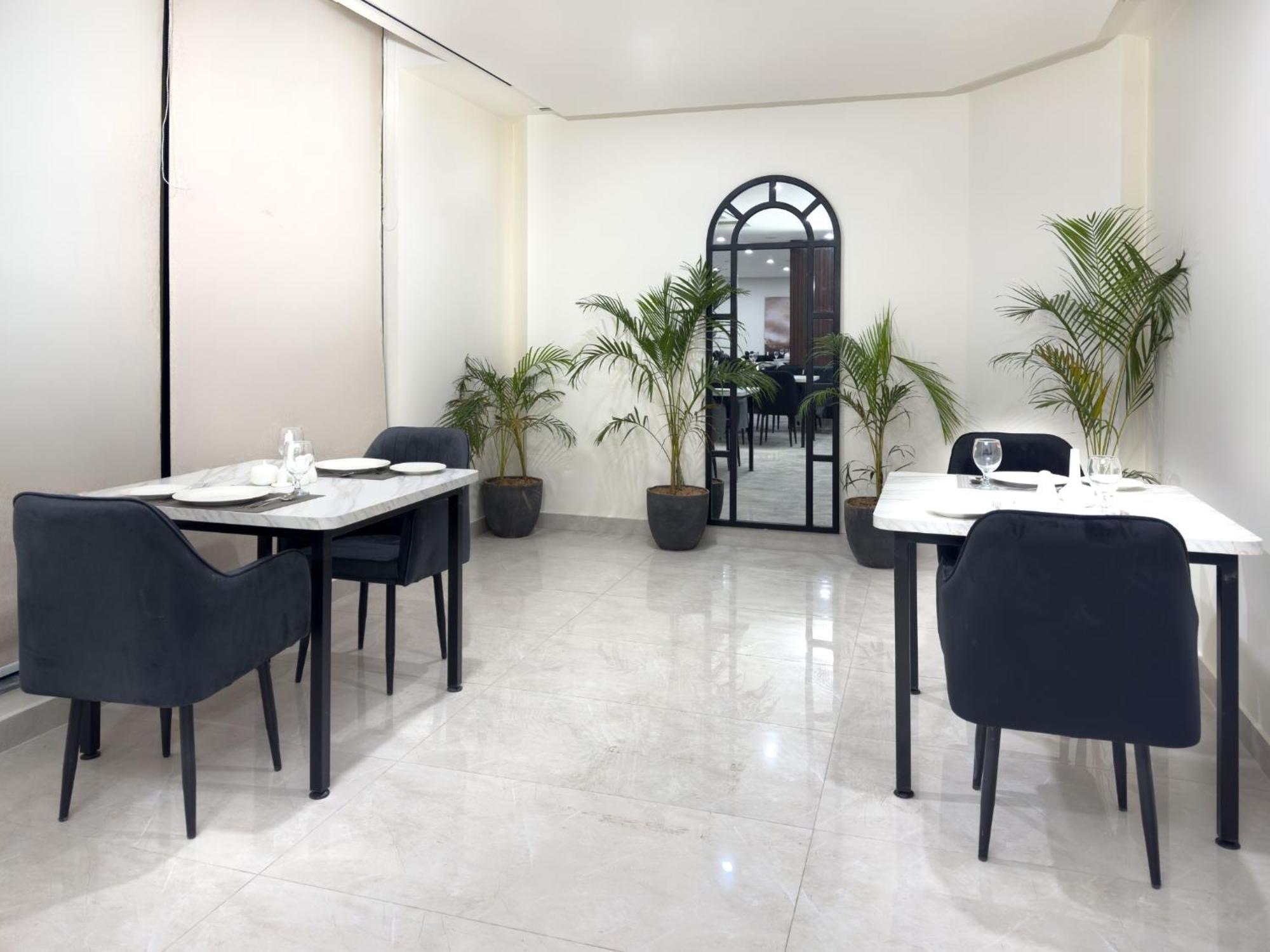 Hotel One Vogue Mall 35 Rawalpindi Dış mekan fotoğraf